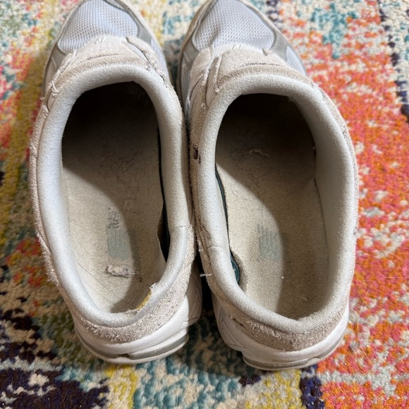 New Balance 2002R Mule 'Rain Cloud' Womens size 7 - Picture 4 of 8